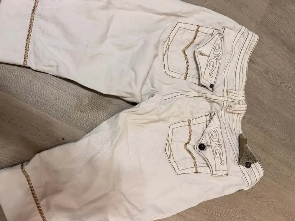 Industrial Cotton Y2K White Denim Bermuda Shorts with Thick Contrast Stitching S